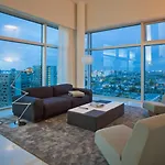 Urban Residences Apartahotel