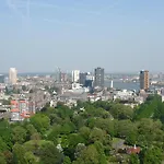 أوربان ريزيدنس 4* روتردام