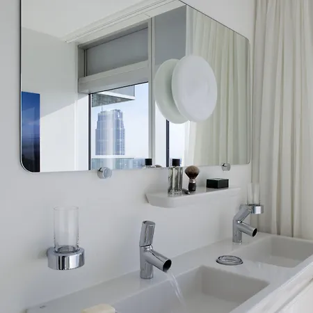 Urban Residences Aparthotel Rotterdam