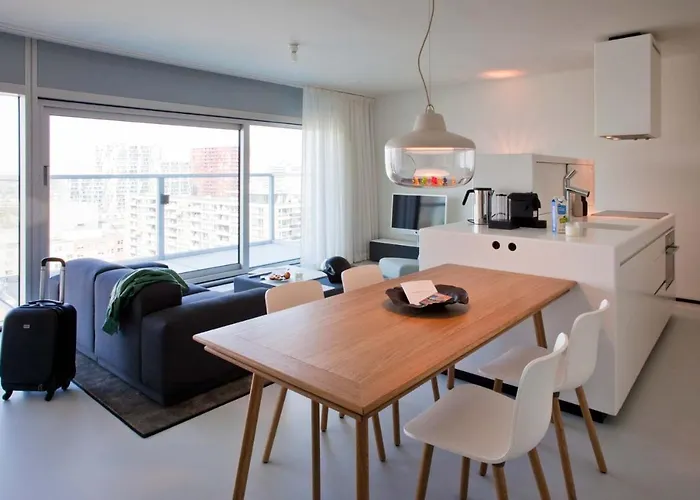 Urban Residences Aparthotel