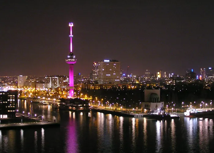 鹿特丹城市生活酒店