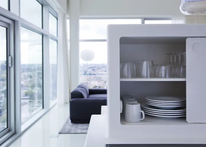 Urban Residences Aparthotel 4*