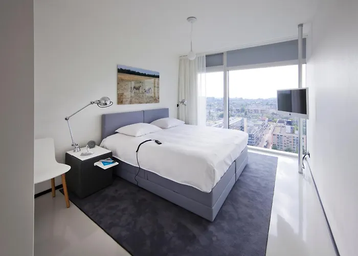 Urban Residences Апарт-отель 4*