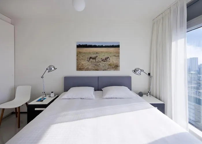 Urban Residences Апарт-отель Роттердам