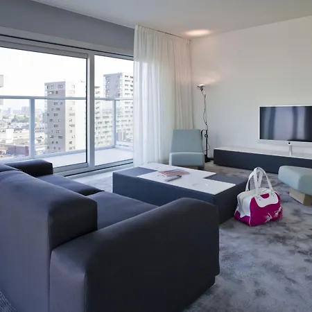 מלון דירות Urban Residences