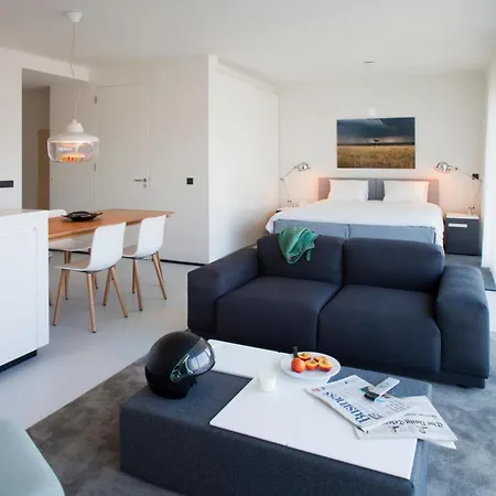 Urban Residences Ξενοδοχείο με διαμερίσματα 4*